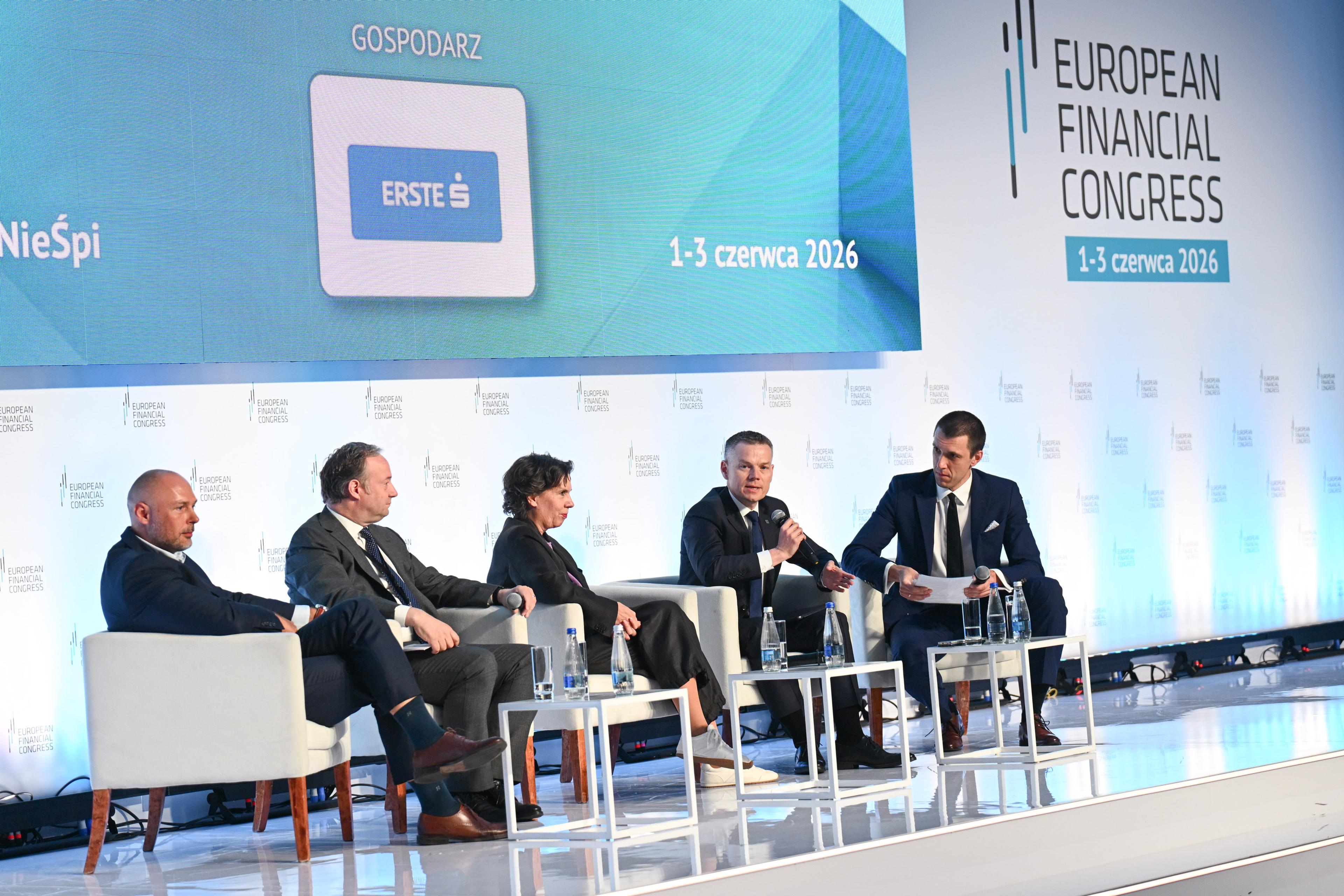 Jacek_Jastrzębski_wystapił_w_panelu_na_temat_konkurencyjności_europejskich_banków