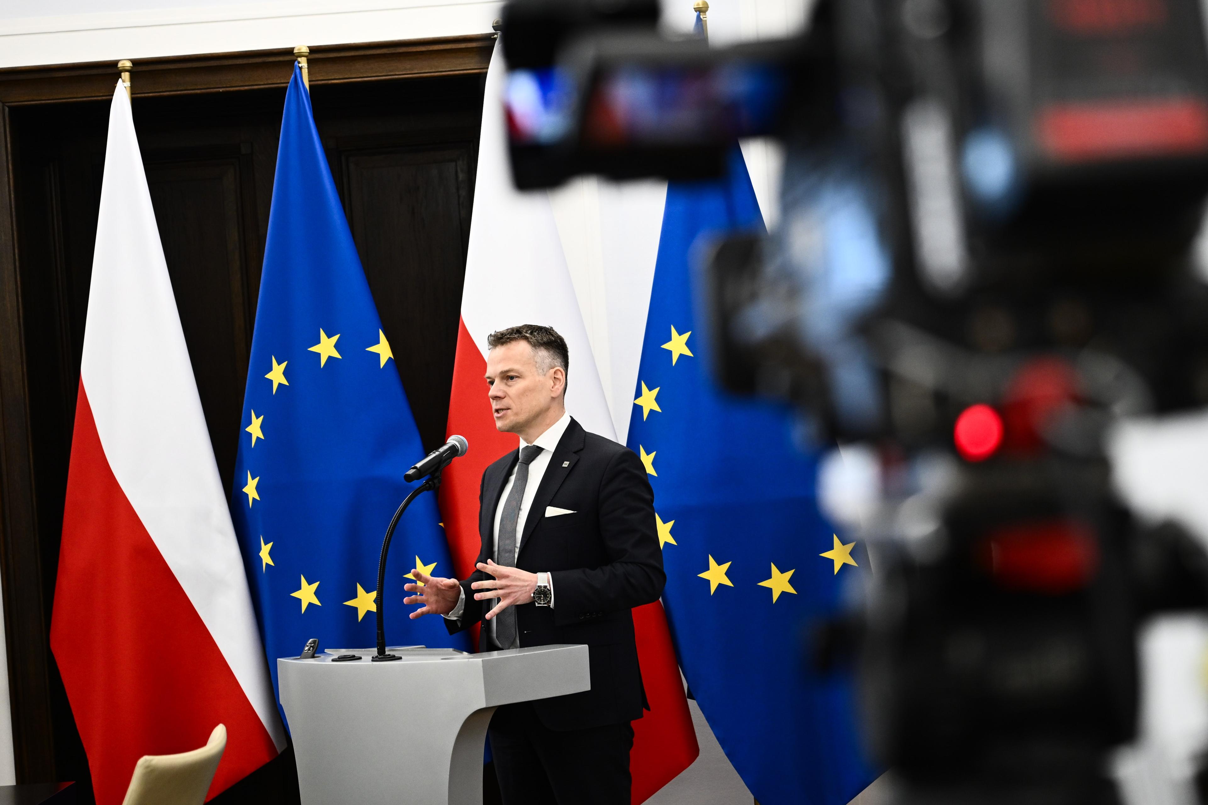 Jacek Jastrzębski wystąpił podczas debaty w Senacie nt. roli rynku finansowego_4