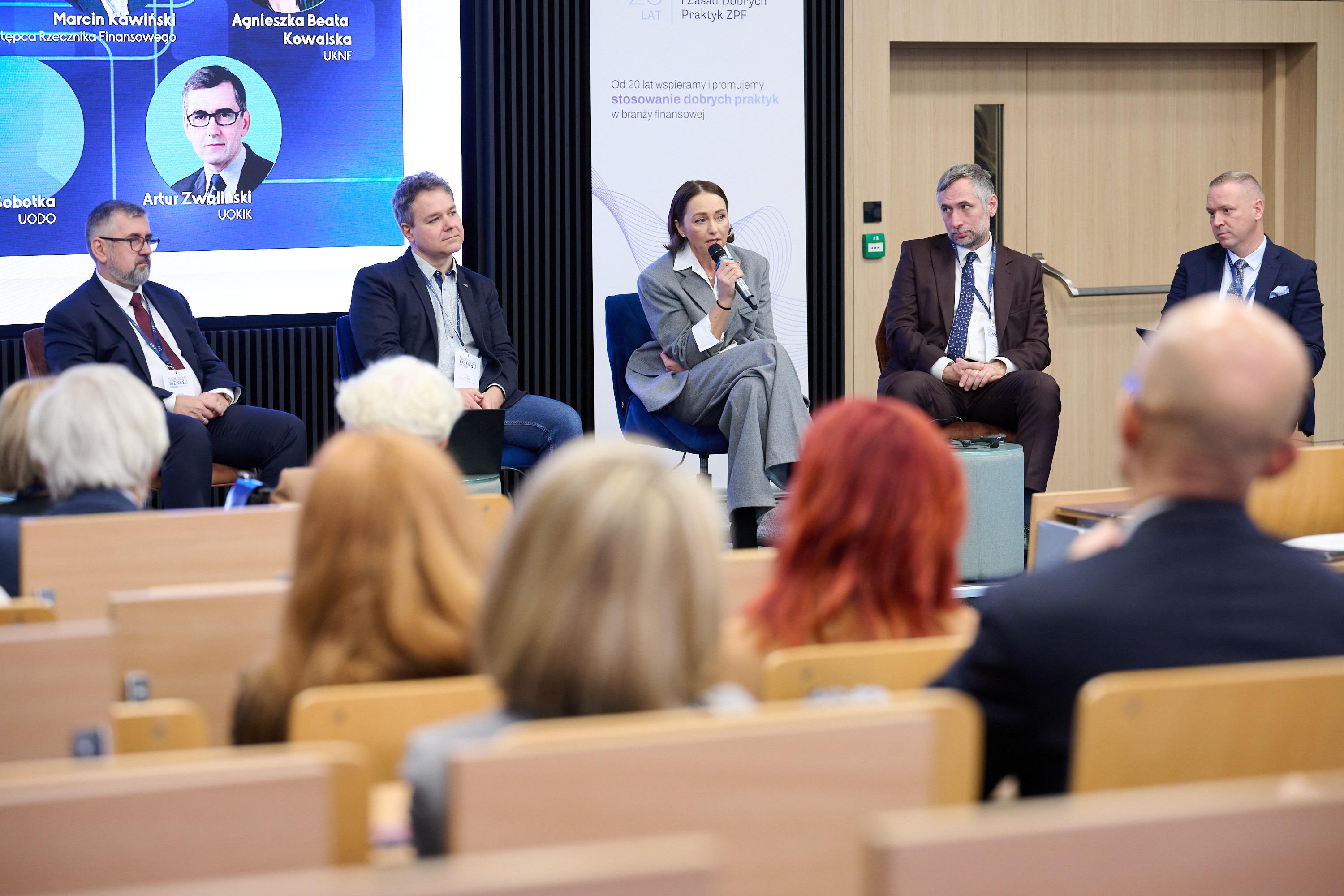 Agnieszka Beata Kowalska podczas panelu