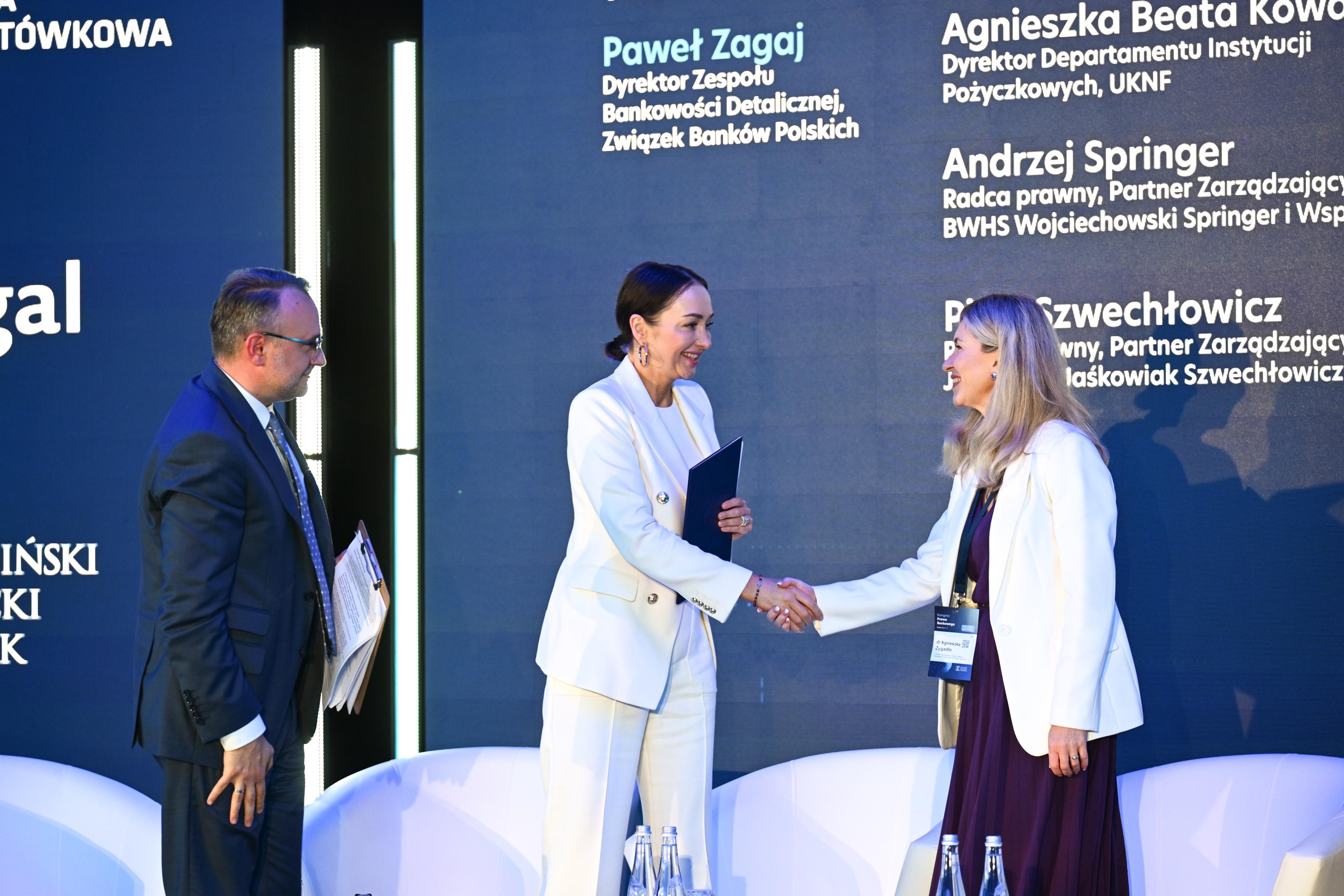 Agnieszka Beata Kowalska w debecie o CCD2 podczas Kongresu Prawa Bankowego ZBP_4