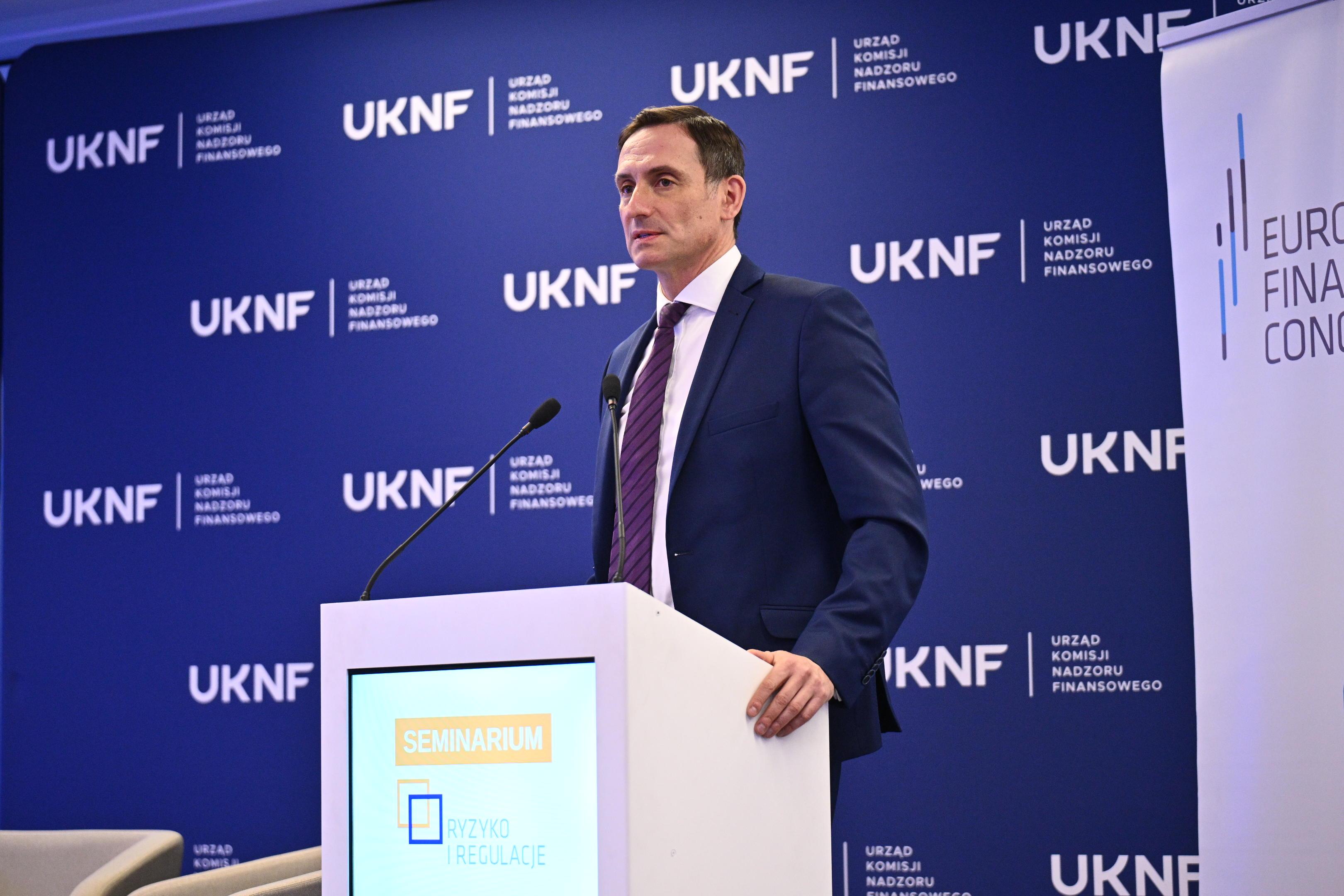 Dariusz Adamski wystąpił podczas seminarium „Ryzyko i Regulacje na Rynku Finansowym”-1