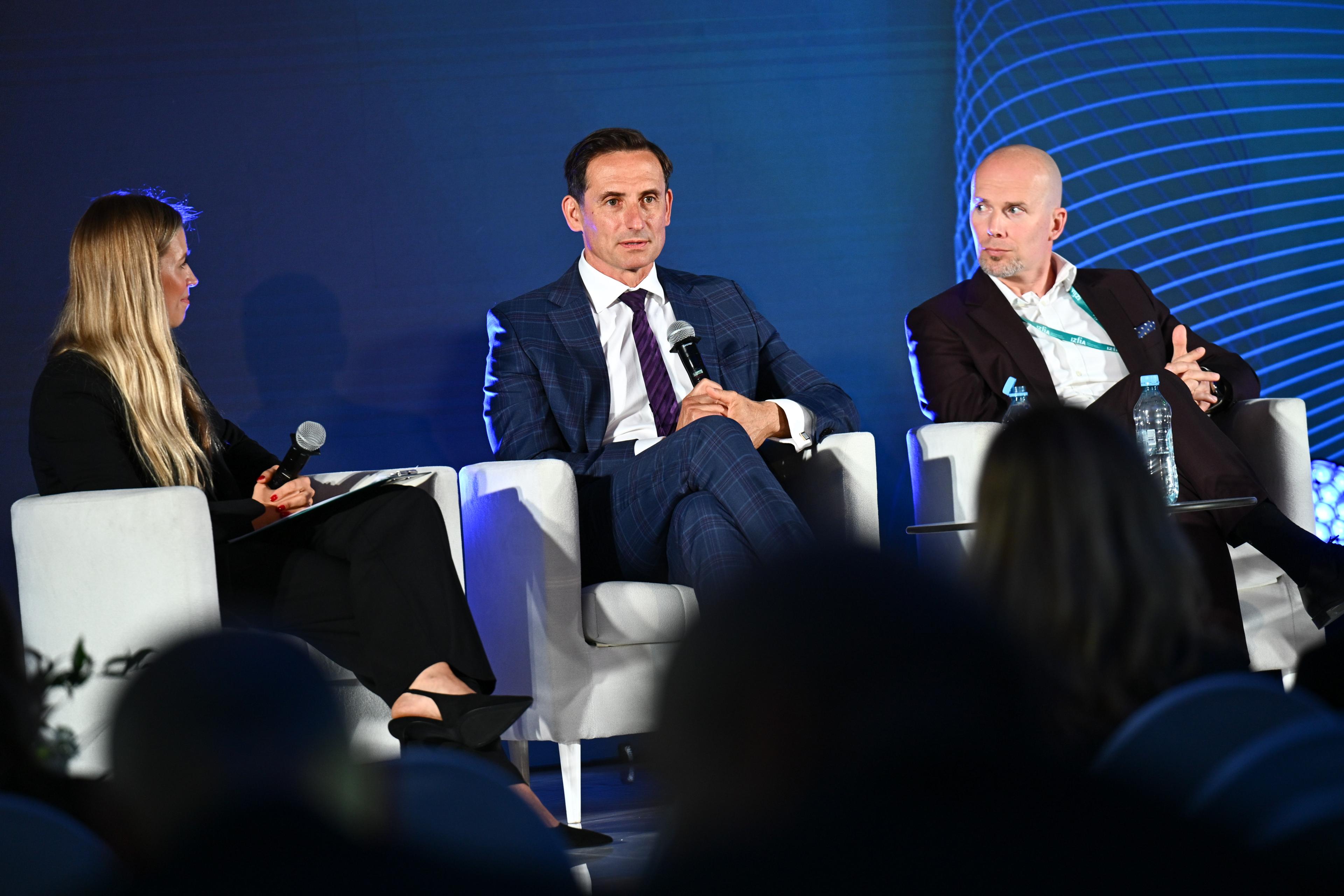 Dariusz Adamski w debacie o finansowaniu innowacji podczas Forum Funduszy IZFIA_3