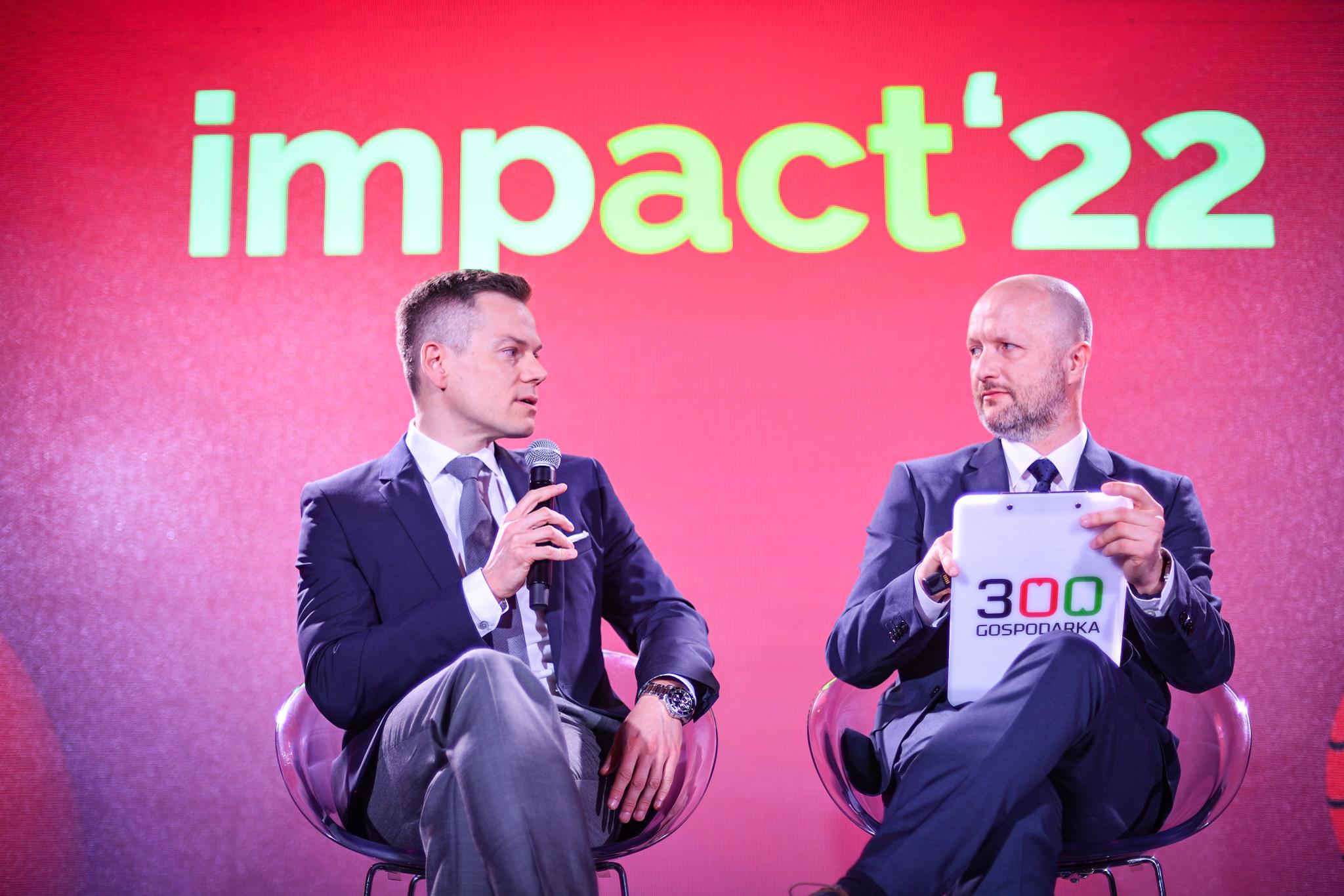 Fireside_chat_z_udzialem_Jacka_Jastrzebskiego_podczas_kongresu_Impact_22