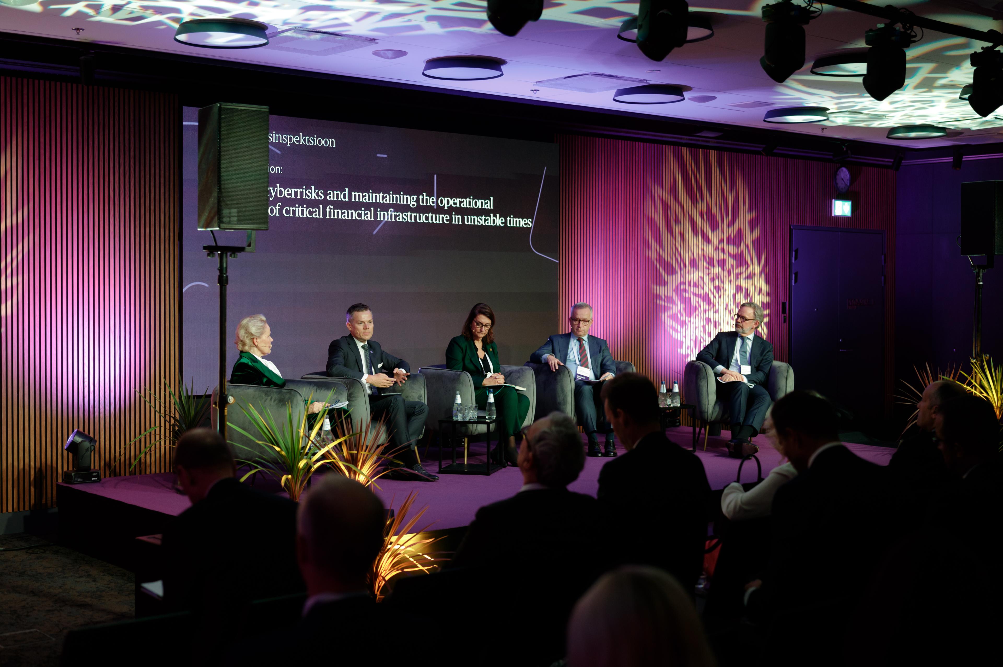 Jacek Jastrzębski wystąpił w panelu podczas międzynarodowej konferencji estońskiego nadzoru - 3