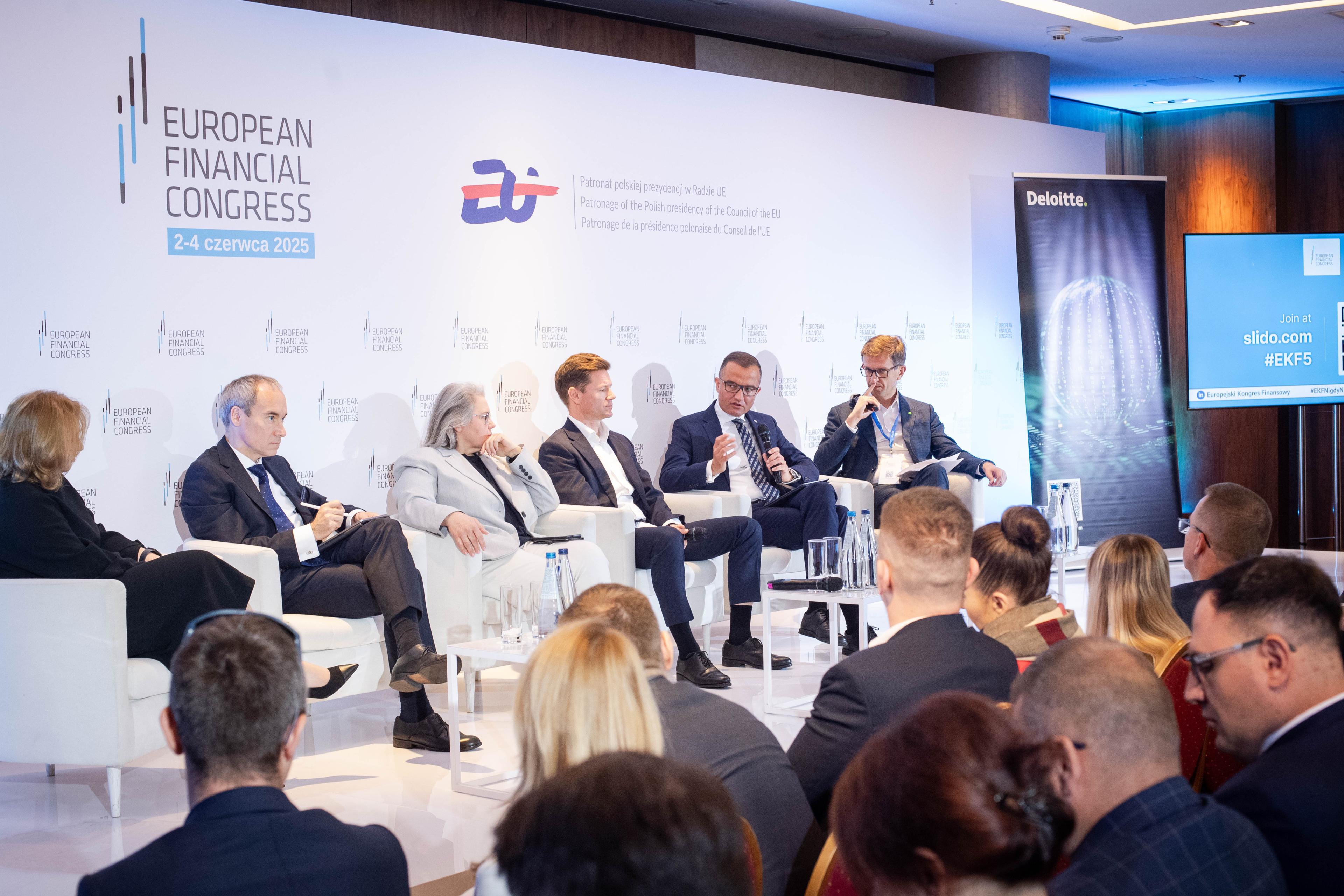 Marcin Mikołajczyk w panelu nt. konkurencyjności i otoczenia regulacyjnego na EKF - 3