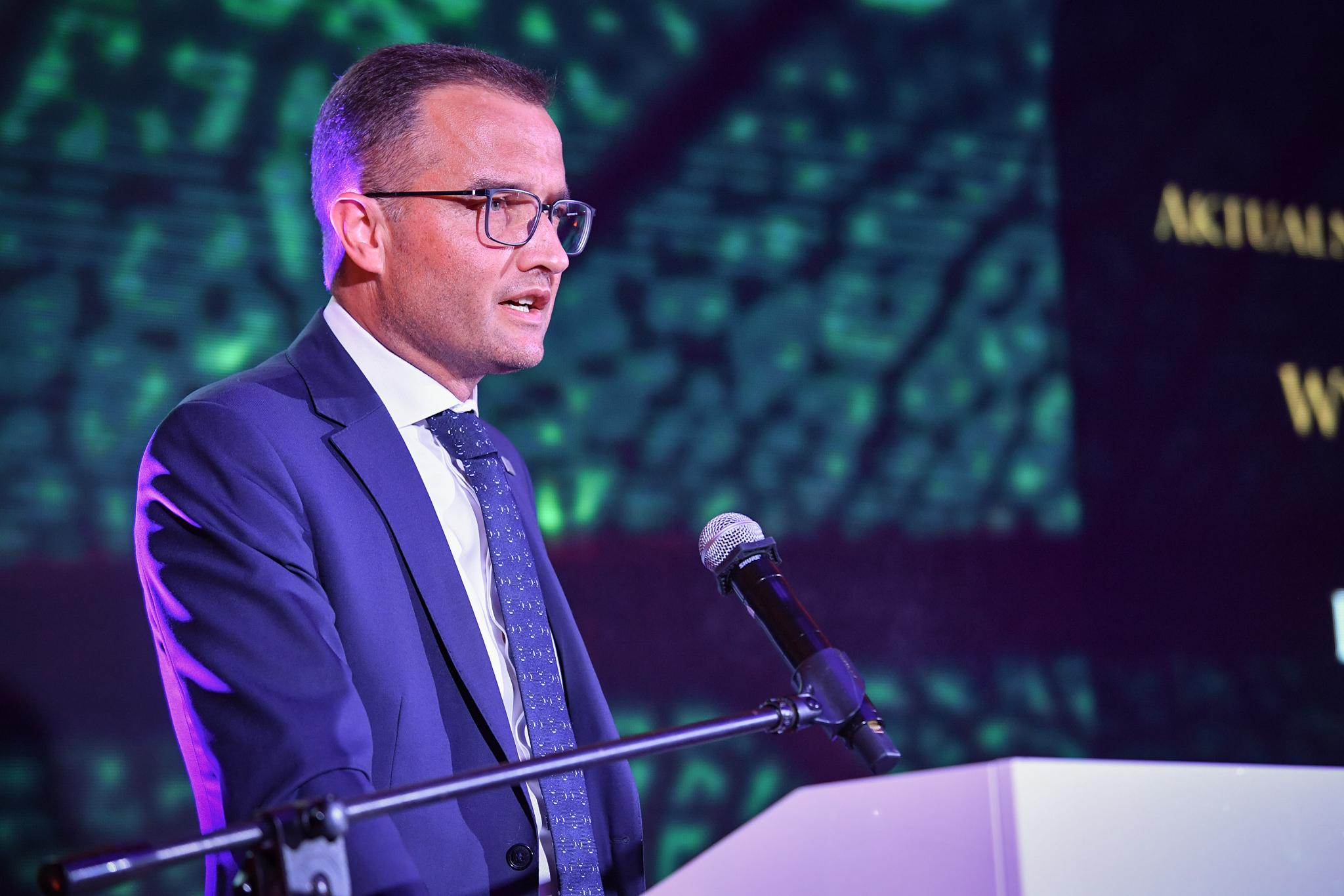 Marcin_Mikolajczykl_podczas_Forum_Bankowego