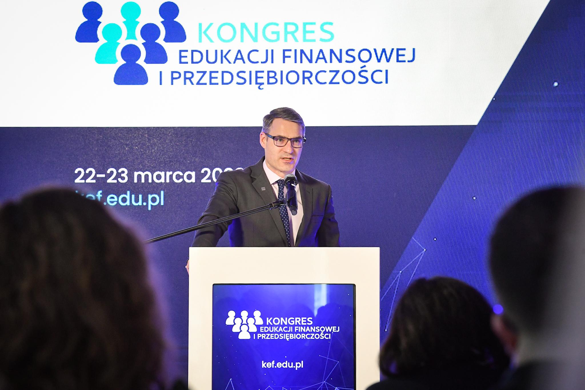 Rafal_Mikusinski_na_Kongresie_Edukacji_Finansowej_i_Przedsiebiorczosci