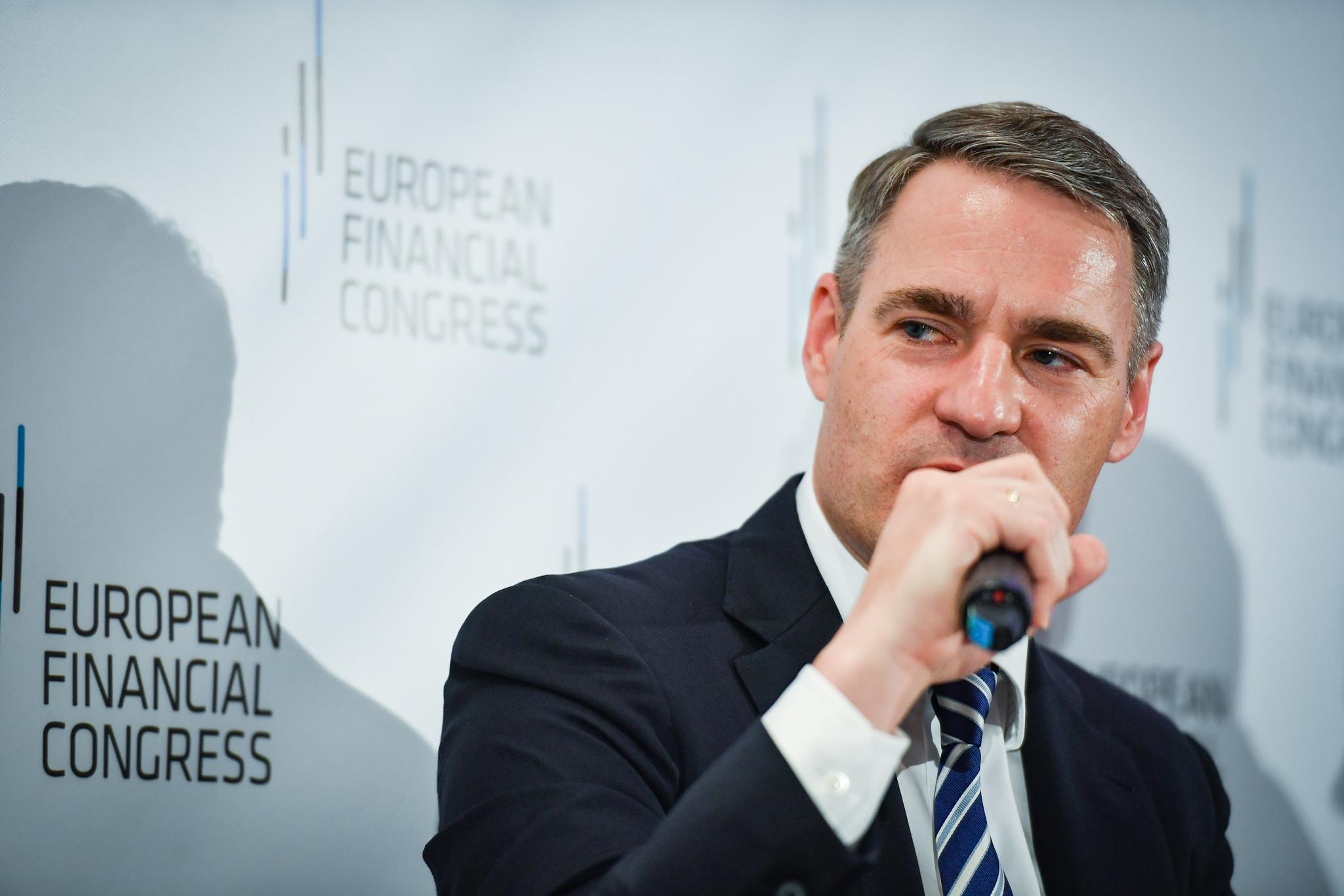 Rafal_Mikusinski_w_panelu_na-Europejskim_Kongresie_Finansowym